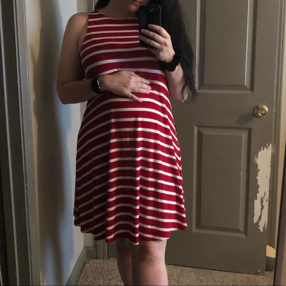STRIPED OLD NAVY DRESS SIZE M
